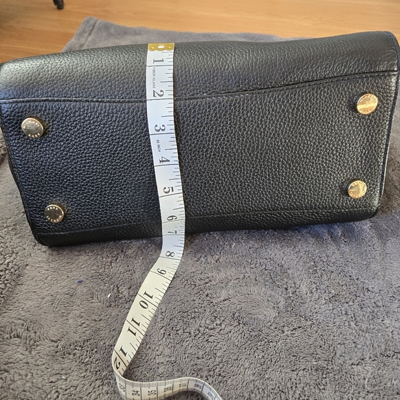 Michael Kors Hamilton Bag - Picture 9 of 11